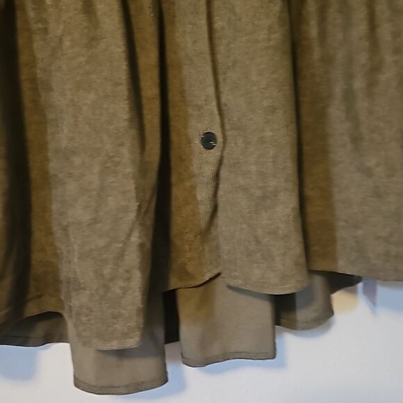 EMERY Rose top with peplum size XL - Picture 4 of 8